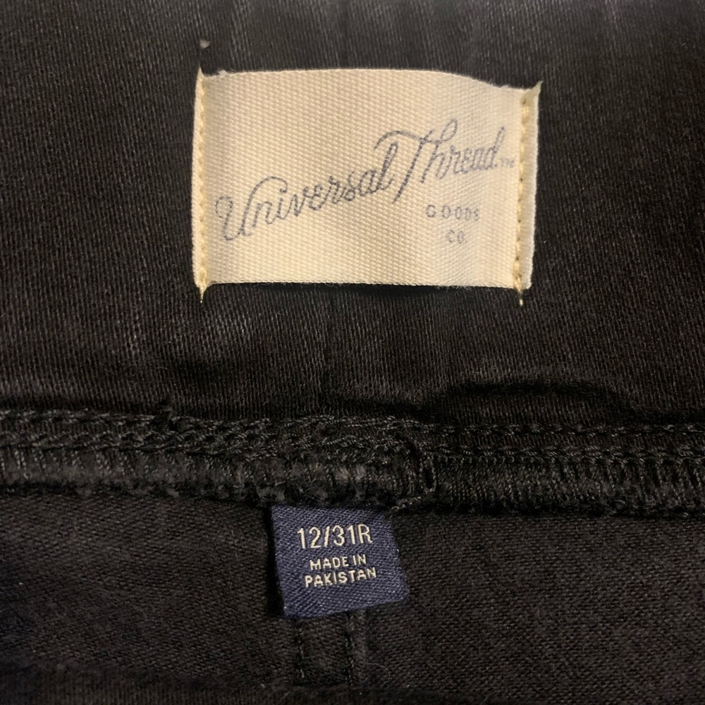 Universal Thread pants - Picture 2 of 2